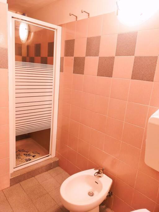 Apartmán Cute Little Flat With View, 20 Mins To Bgy Airport Pradalunga Exteriér fotografie