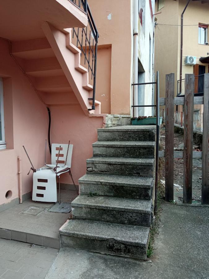 Apartmán Cute Little Flat With View, 20 Mins To Bgy Airport Pradalunga Exteriér fotografie